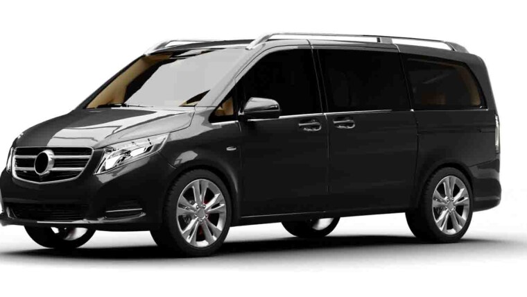 Mercedes Benz 6 Seater Taxi